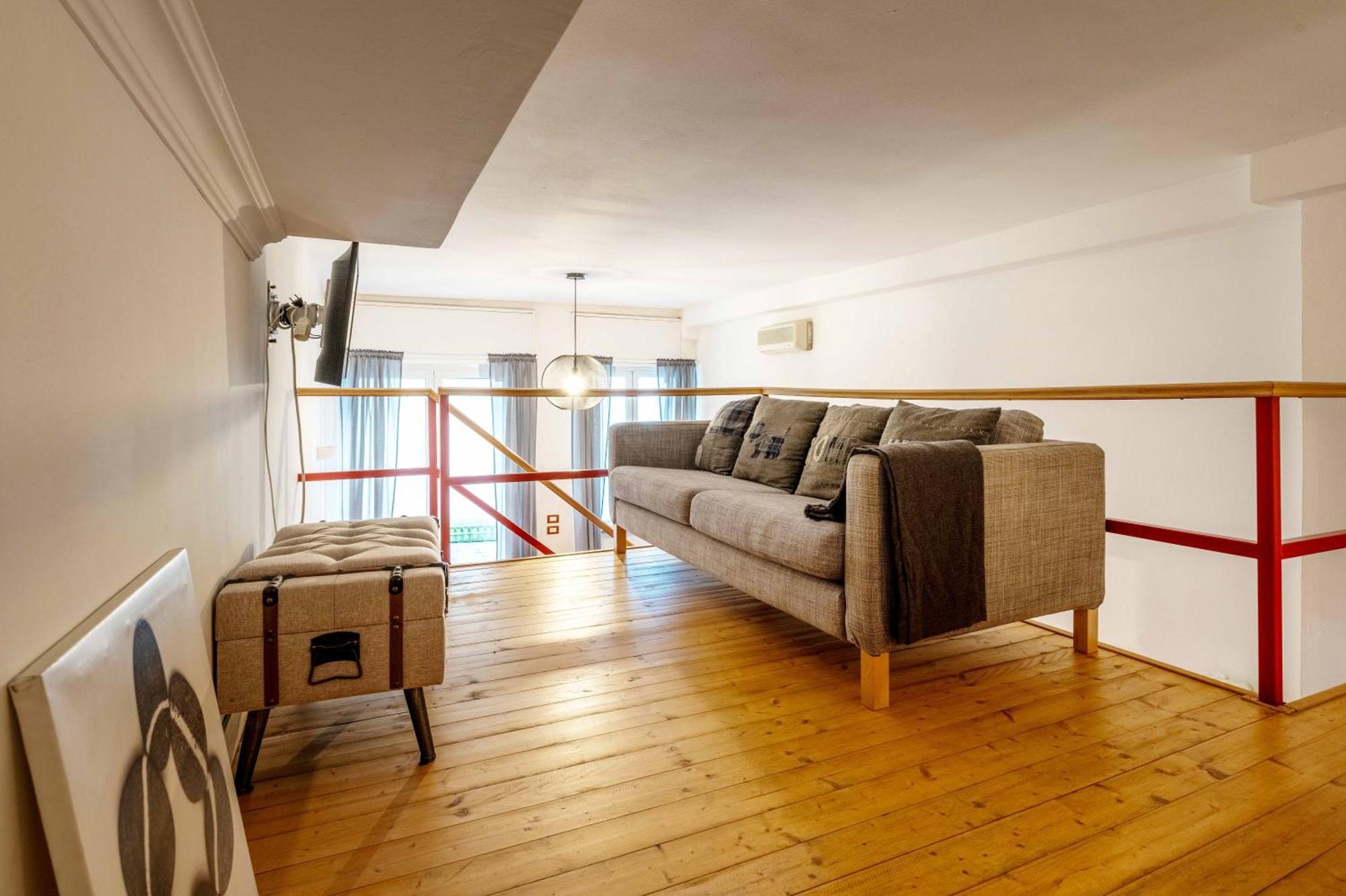 One Bedroom Apartment With Terrace Near Duomo Μιλάνο Εξωτερικό φωτογραφία